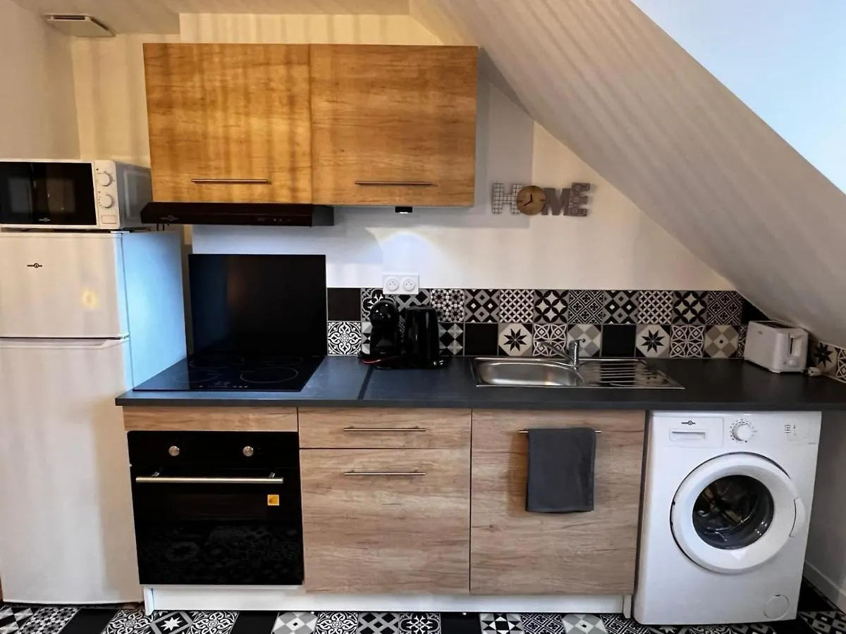 Apartment Junon - Appart Tout Equipe, Renove Vichy France